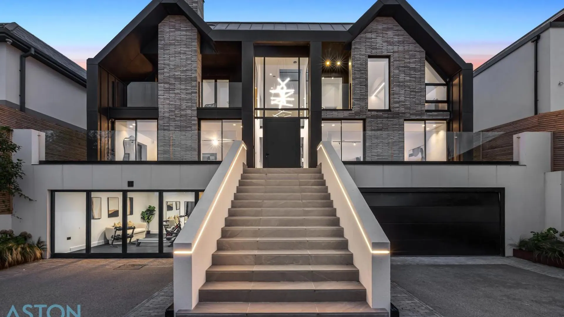 Luxe Retreat 5-Bedroom Designer Home Pool & Cinema contacts